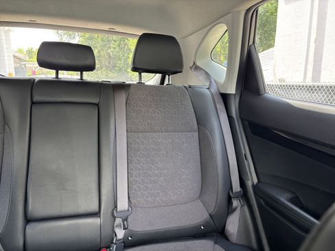 Used 2025 Kia Seltos S FWD image 38