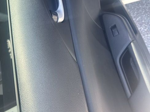 Used 2019 Honda Civic Sport image 8