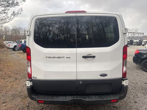 Used 2016 Ford Transit 150 XL image 8