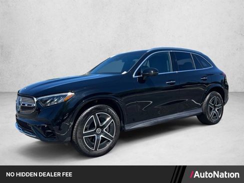 Certified 2026 Mercedes-Benz GLC 300 4MATIC image 1