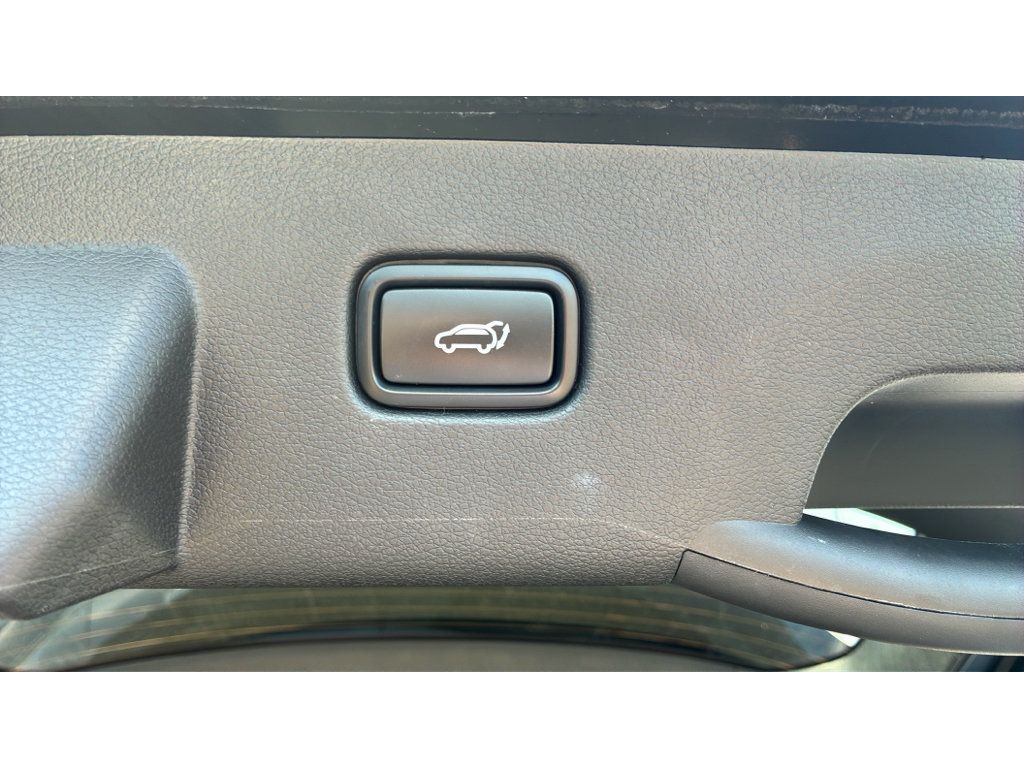 Used 2024 Kia Sportage SX AWD/4WD image 18