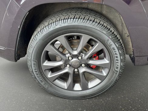 Used 2018 Jeep Grand Cherokee High Altitude AWD/4WD image 34