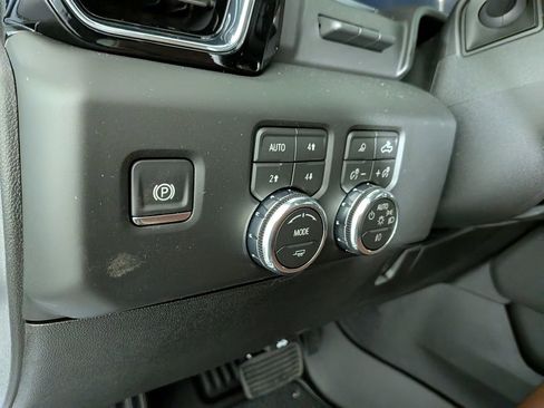 New 2026 GMC Sierra 3500 Denali Ultimate image 18