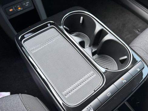 New 2026 Hyundai Ioniq 5 SE image 17