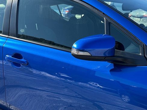 Used 2020 Toyota C-HR LE image 8