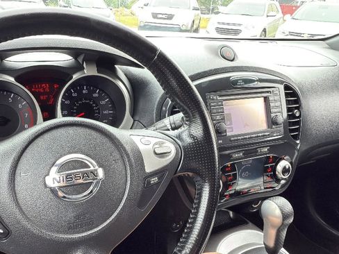 Used 2014 Nissan Juke SV w/ Navigation Package image 30