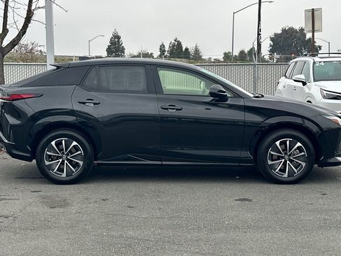 Certified 2024 Lexus RZ 300e Premium image 3