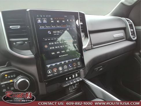 Used 2022 RAM 1500 Big Horn AWD/4WD image 32