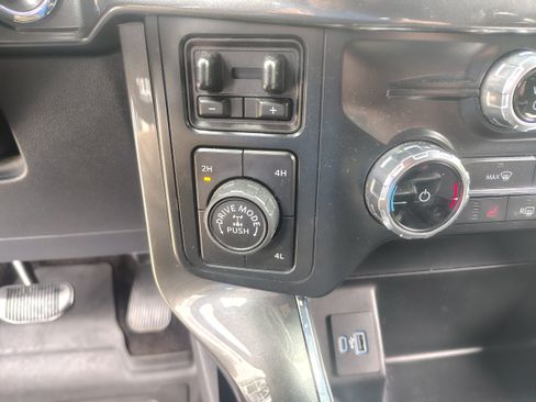 Used 2022 Ford F150 XLT w/ Equipment Group 302A High AWD/4WD image 33