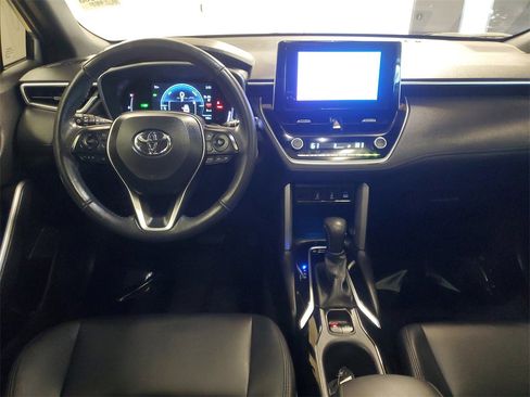 Certified 2023 Toyota Corolla Cross XSE w/ Convenience Package image 10