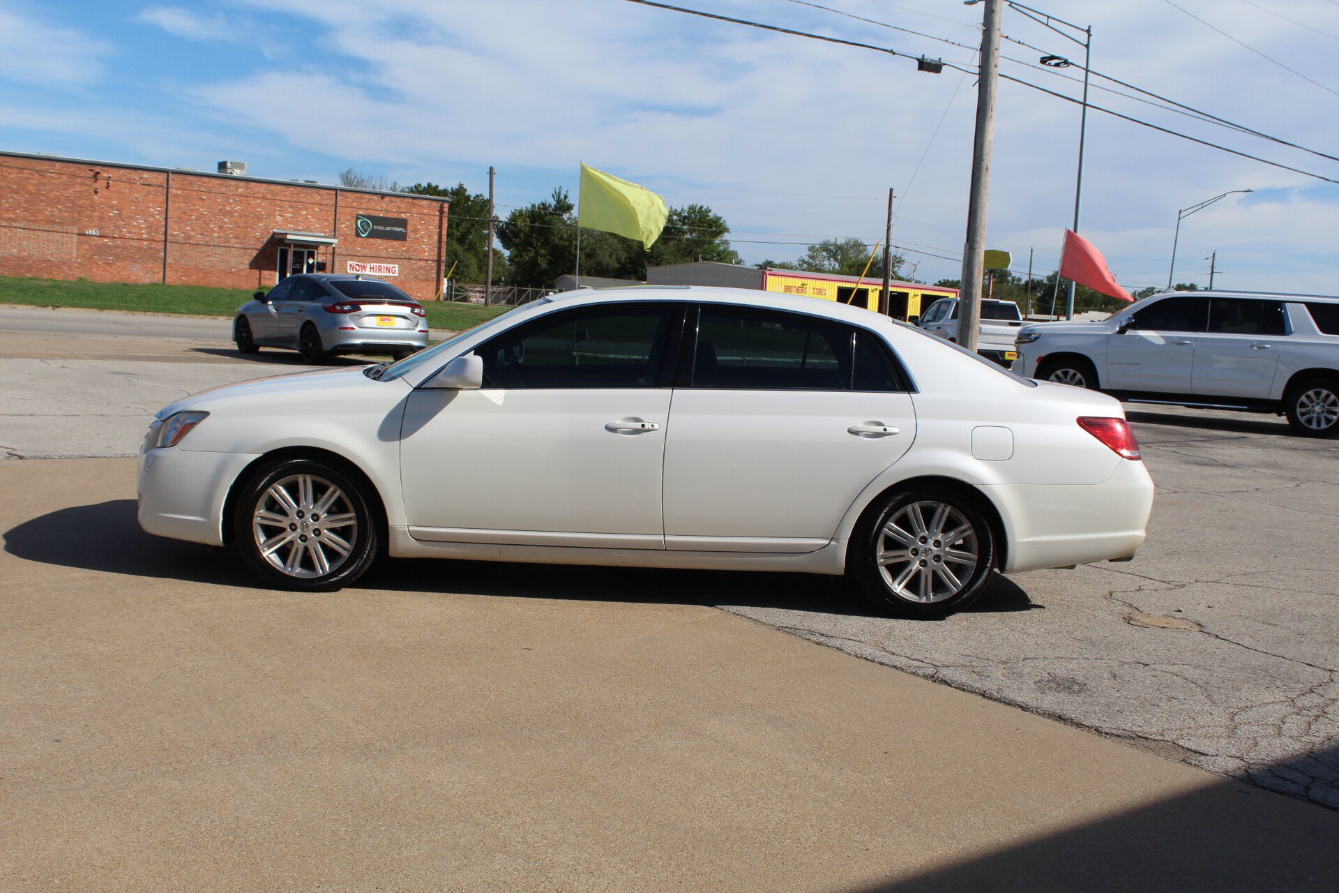 Used 2007 Toyota Avalon Limited FWD image 9