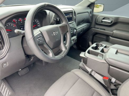 Certified 2024 Chevrolet Silverado 1500 Custom Trail Boss w/ LPO, Dark Essentials Package image 4