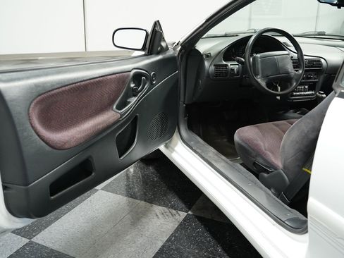 Used 1999 Chevrolet Cavalier Z24 image 28