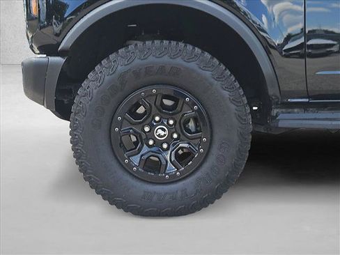 Used 2023 Ford Bronco Wildtrak AWD/4WD image 19