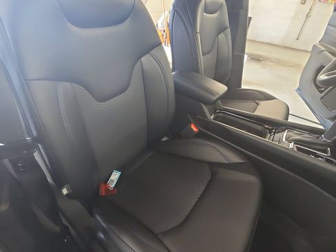 New 2026 Jeep Compass Latitude AWD/4WD image 10