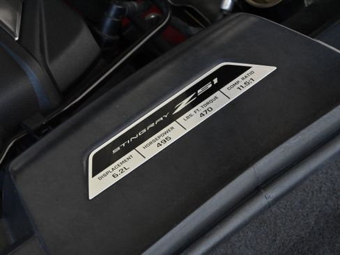 Used 2025 Chevrolet Corvette Stingray Preferred Cpe w/ Z51 Performance Package RWD image 38