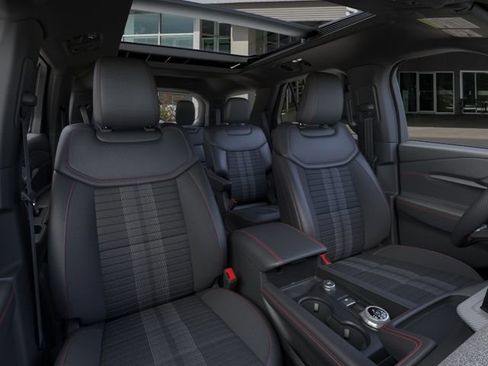 New 2026 Ford Explorer ST-Line AWD/4WD image 10
