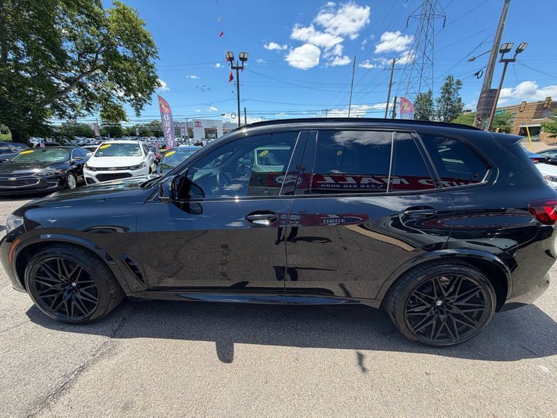 Used 2021 BMW X5 M Competition w/ Premium Package AWD/4WD image 7