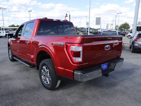 Used 2023 Ford F150 Lariat w/ Trailer Tow Package image 9