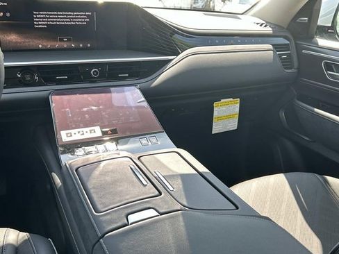 New 2026 INFINITI QX80 Luxe RWD image 28