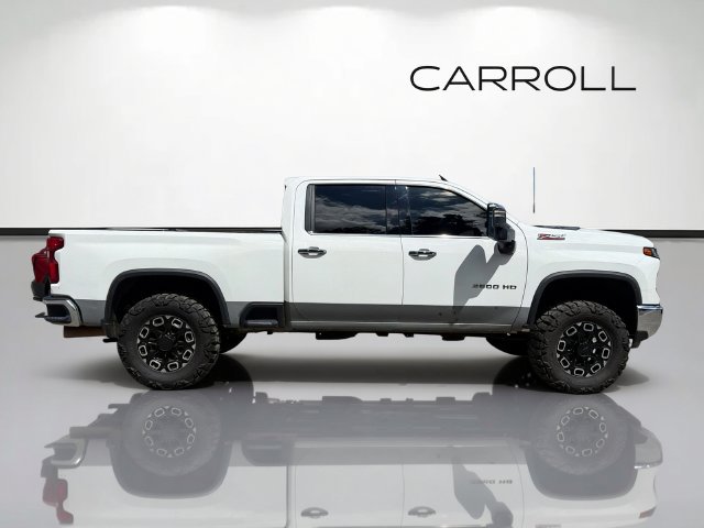 Used 2024 Chevrolet Silverado 2500 LTZ w/ LTZ Plus Package AWD/4WD image 2