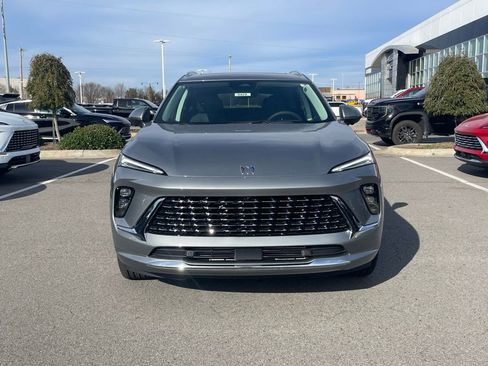 New 2026 Buick Envision Avenir image 2