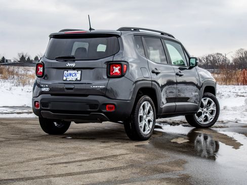 Used 2023 Jeep Renegade Limited image 13