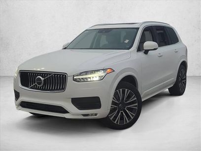 Used 2022 Volvo XC90 T5 Momentum w/ Protection Package Premier