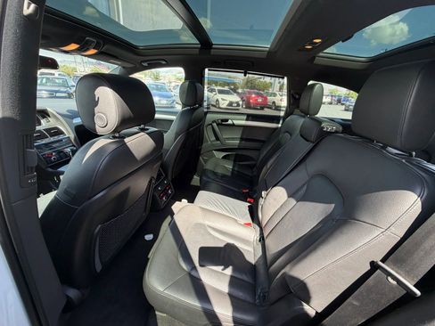 Used 2015 Audi Q7 3.0T S line Prestige w/ Towing Package AWD/4WD image 15