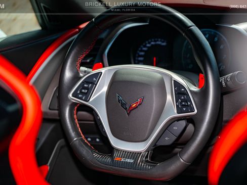 Used 2019 Chevrolet Corvette Z06 RWD image 18