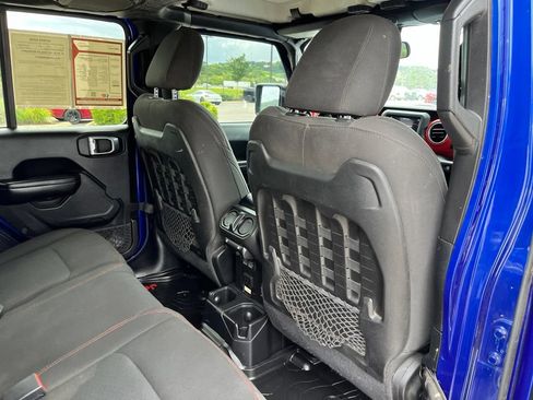 Used 2018 Jeep Wrangler Unlimited Rubicon AWD/4WD image 23