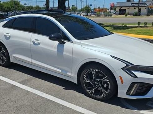 Used 2025 Kia K5 GT-Line w/ GT-Line Premium Package FWD image 6