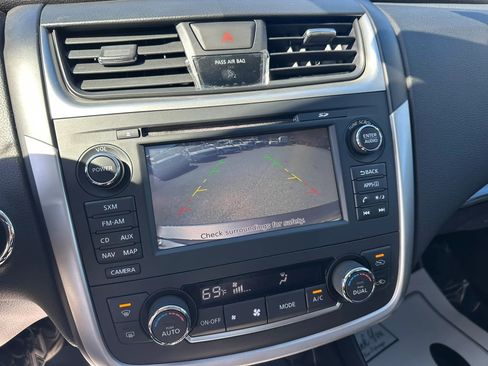 Used 2016 Nissan Altima 2.5 SL w/ 2.5 Technology Package image 27