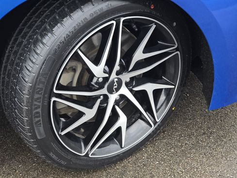 Used 2022 Kia Stinger GT-Line w/ Sun & Sound Package image 13