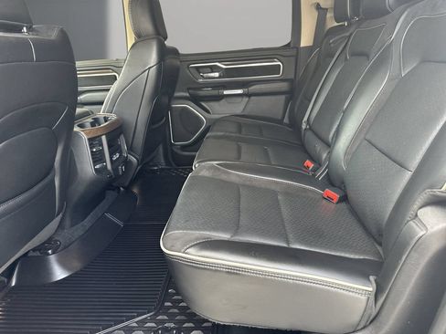 Used 2021 RAM 1500 Laramie AWD/4WD image 17