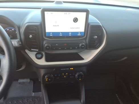 Used 2023 Ford Bronco Sport Heritage image 11