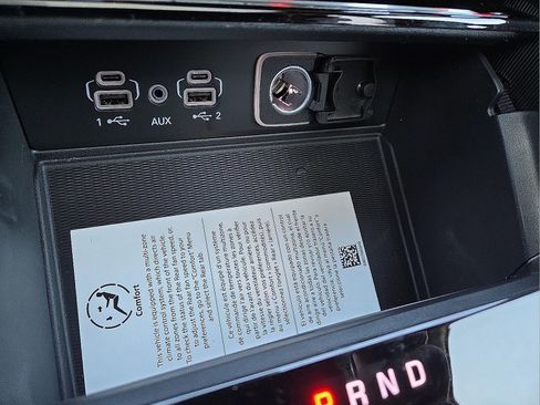 New 2025 Jeep Grand Cherokee L Limited w/ Luxury Tech Group II image 22