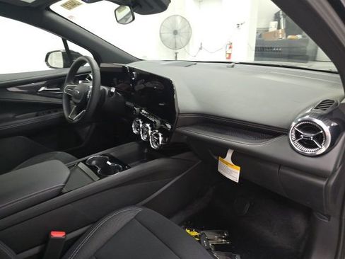 New 2026 Chevrolet Blazer EV LT w/ Midnight/Sport Edition image 28