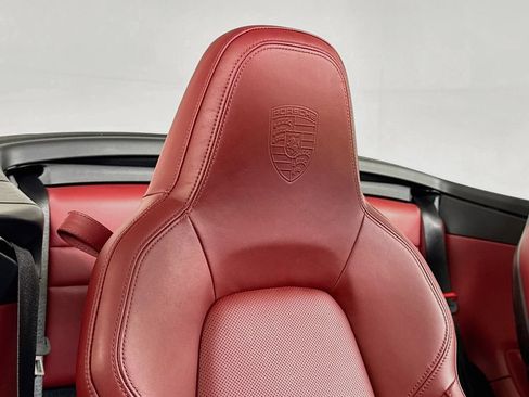 Certified 2024 Porsche 911 Carrera RWD image 22