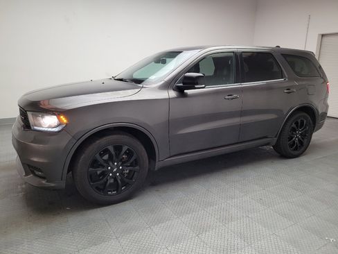 Used 2019 Dodge Durango GT w/ Blacktop Package RWD image 2