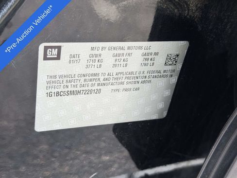 Used 2017 Chevrolet Cruze LS FWD image 24