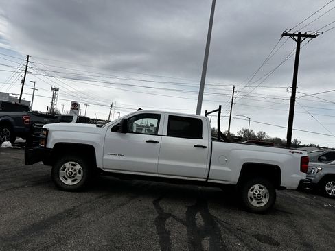 Used 2015 Chevrolet Silverado 2500 LT image 2