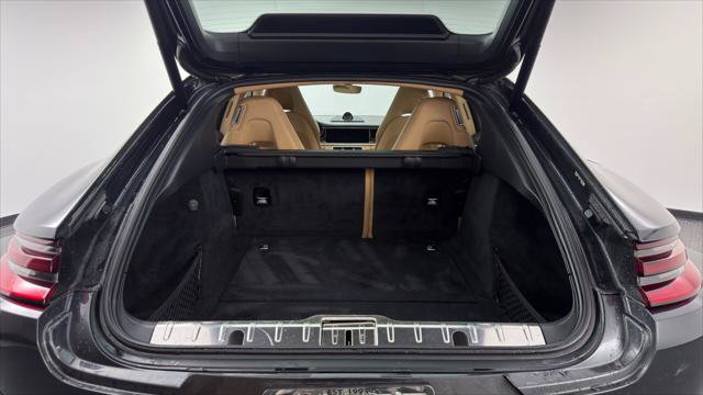 Used 2019 Porsche Panamera 4 AWD/4WD image 18