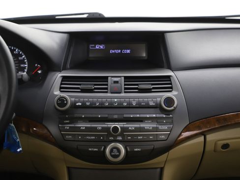 Used 2011 Honda Accord EX image 15