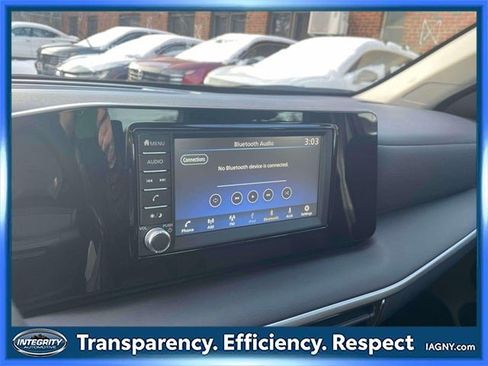 Certified 2025 Nissan Kicks S image 25