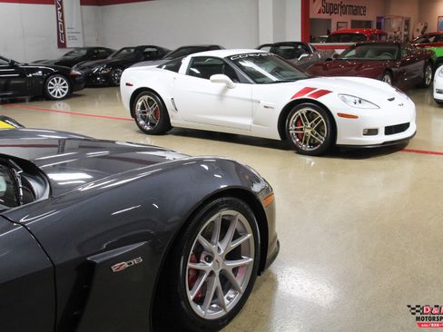 Used 2007 Chevrolet Corvette Z06 w/ Preferred Equipment Group RWD image 35