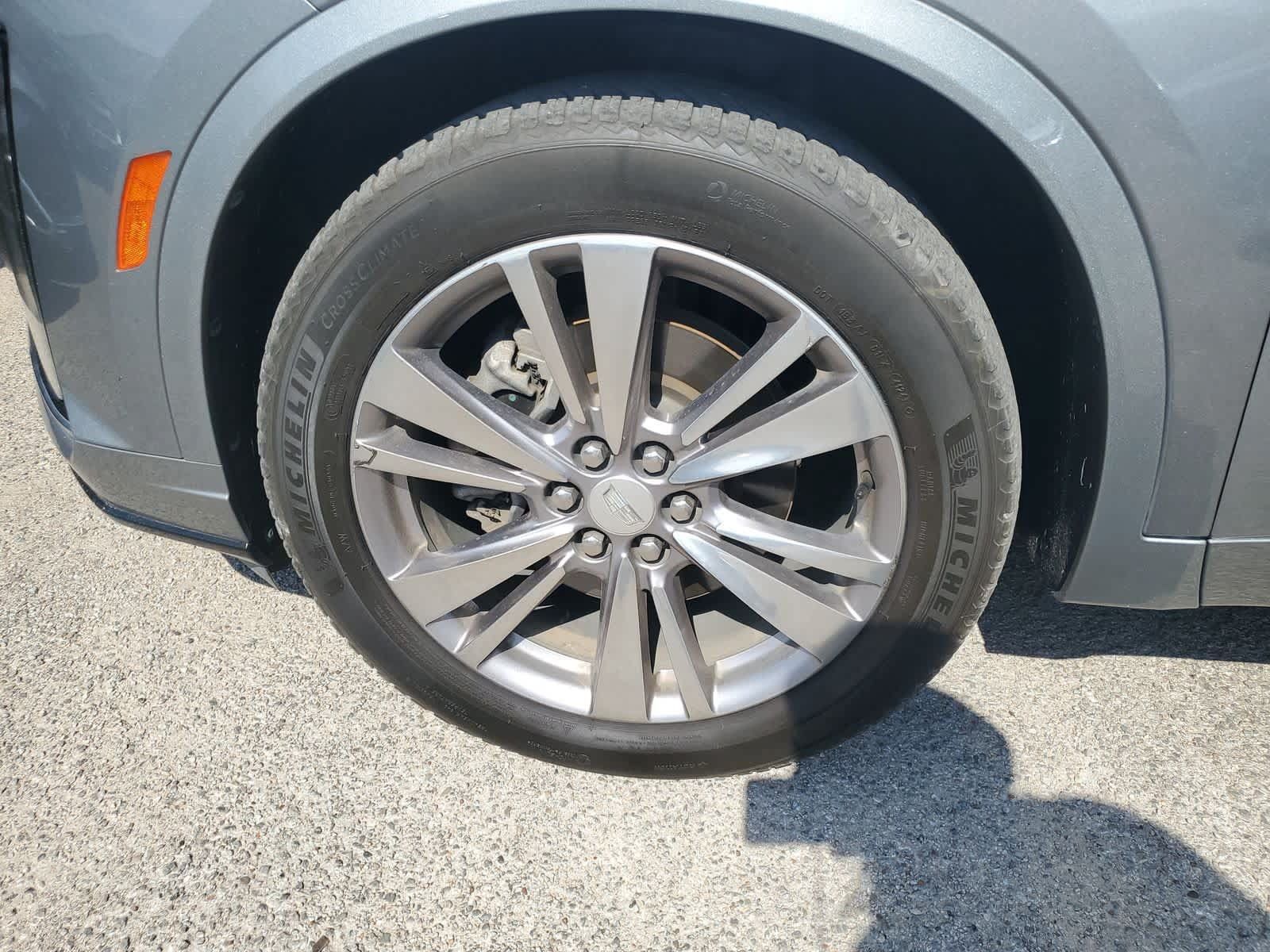 Used 2023 Cadillac XT6 Premium Luxury FWD image 12
