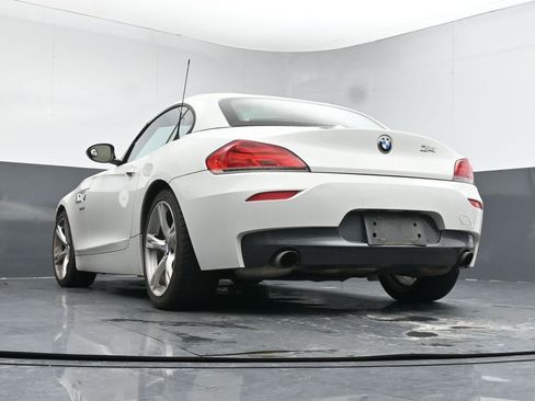 Used 2014 BMW Z4 sDrive35i image 21