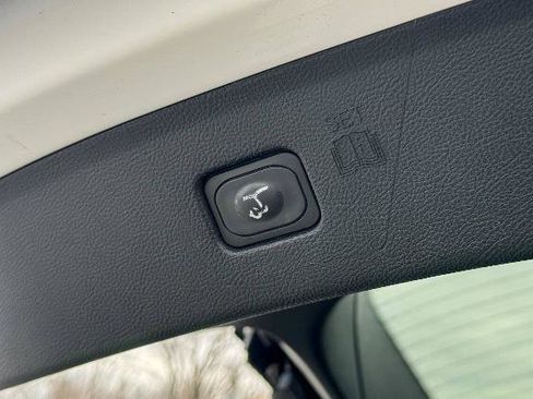 Certified 2022 Ford Edge Titanium image 15