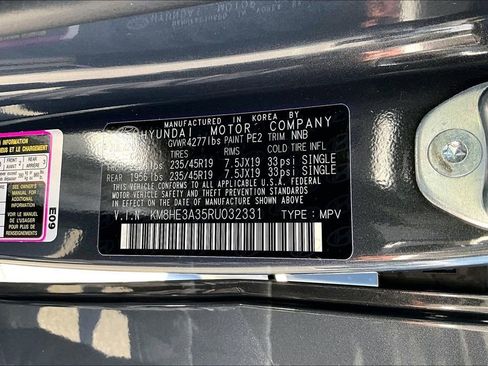 Certified 2024 Hyundai Kona Limited FWD image 17